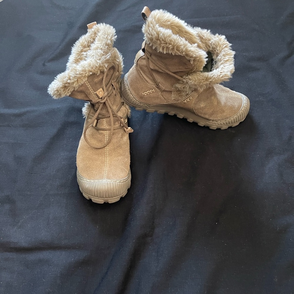 Women’s Earth Tan/Light Brown Leather Ankle Boots with Faux Fur